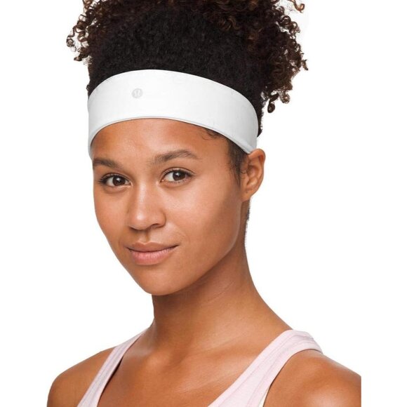 Fly Away Tamer Headband White Spandex Nylon Lycra Running Womens